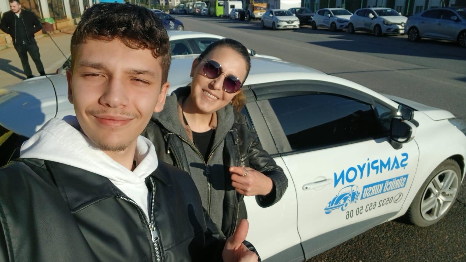 Kursiyer ve eğitmen